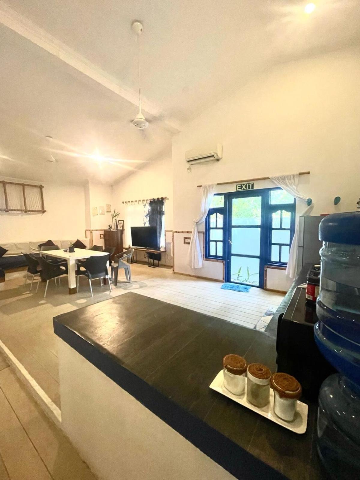 La Due Thulusdhoo Hotell Exteriör bild